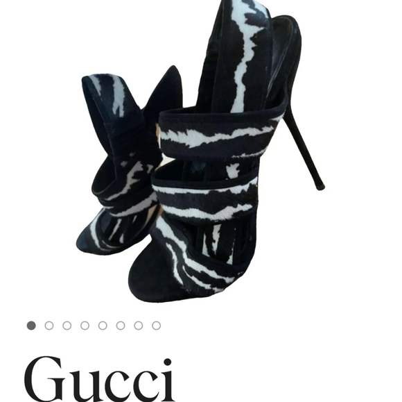 Authentic Gucci heels - Picture 2 of 6